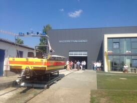Eröffnung der neuen Wasserrettungsstation in Wendenschloß